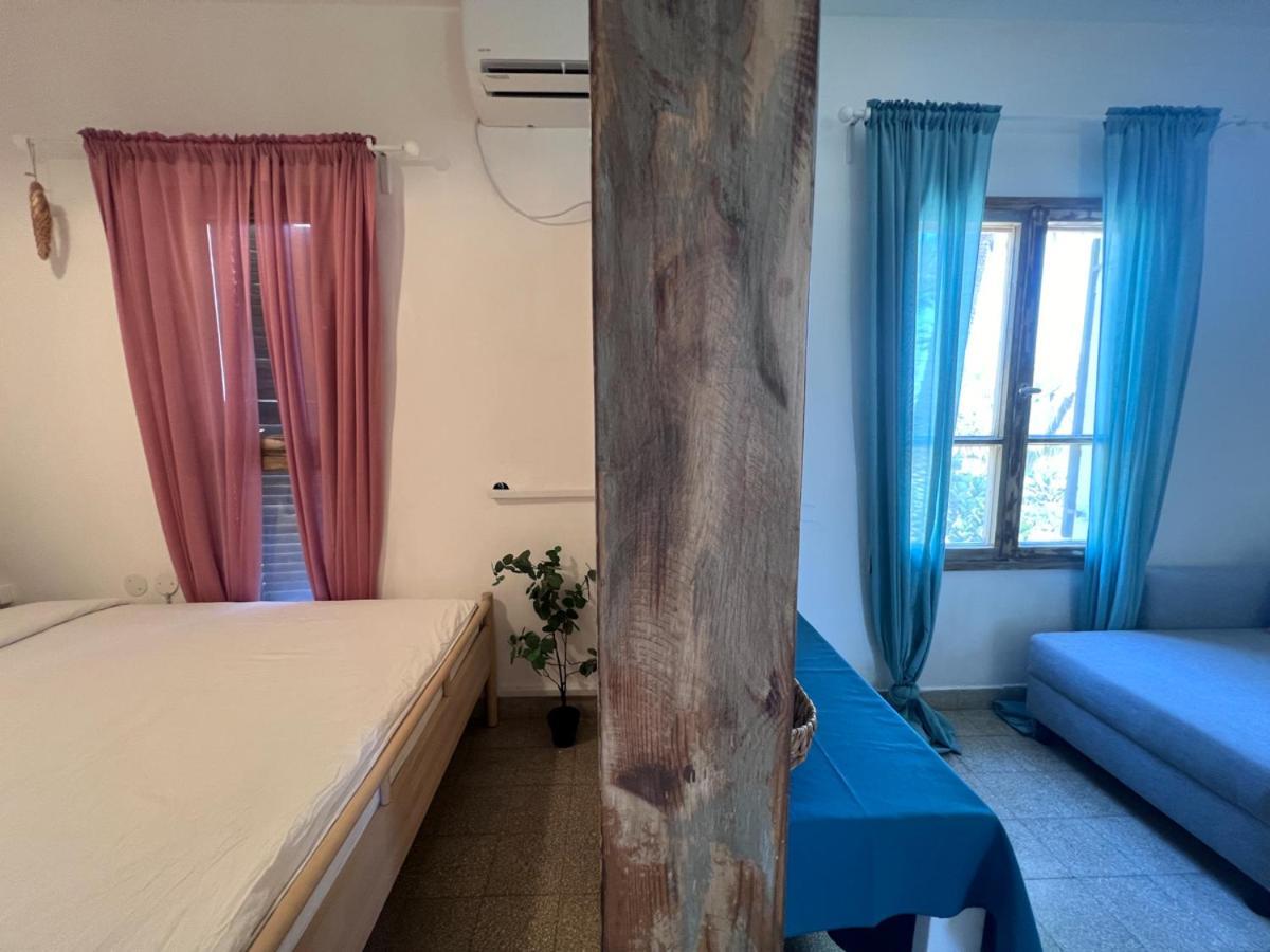 הצימר של יהושע Ein Gedi Exteriör bild